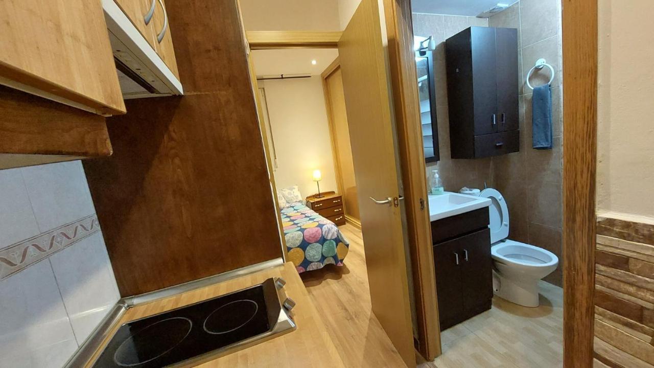 Homestay Barrionuevo Madri Exterior foto