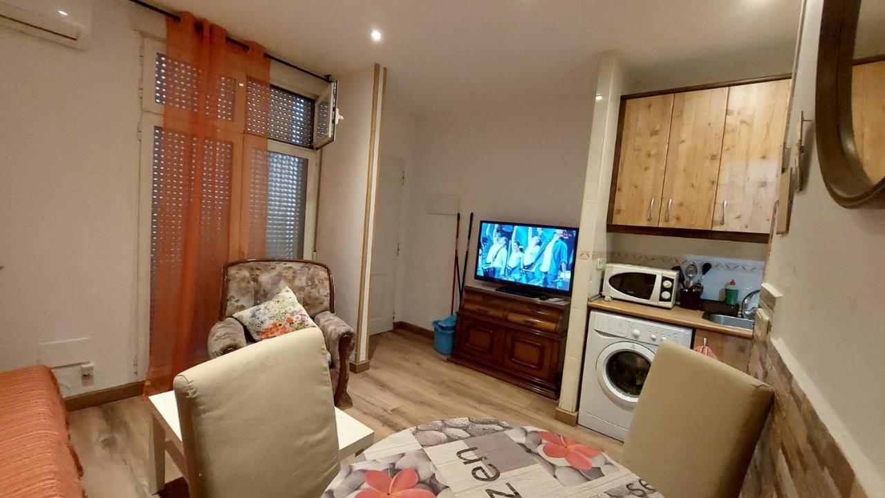Homestay Barrionuevo Madri Exterior foto